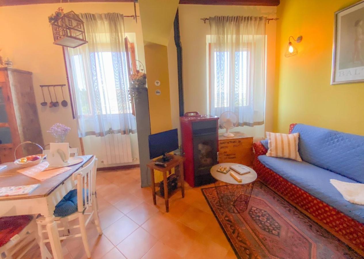 Ca' Tomassino Holiday Apartments Urbino Luaran gambar