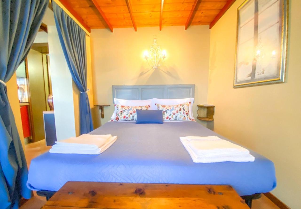 Ca' Tomassino Holiday Apartments Urbino Luaran gambar