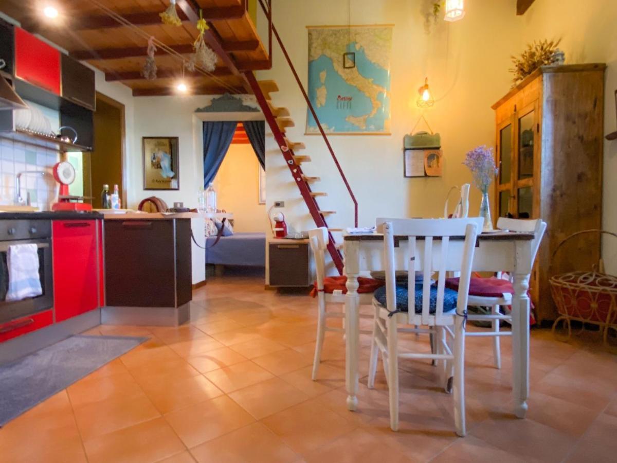 Ca' Tomassino Holiday Apartments Urbino Luaran gambar