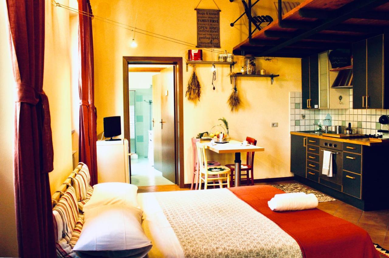 Ca' Tomassino Holiday Apartments Urbino Luaran gambar